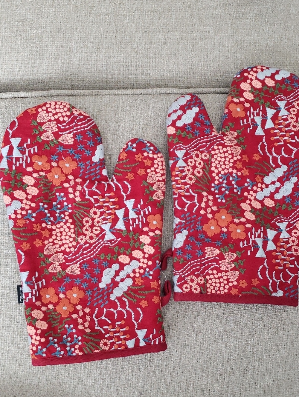 Red Embroidered Oven Mitts